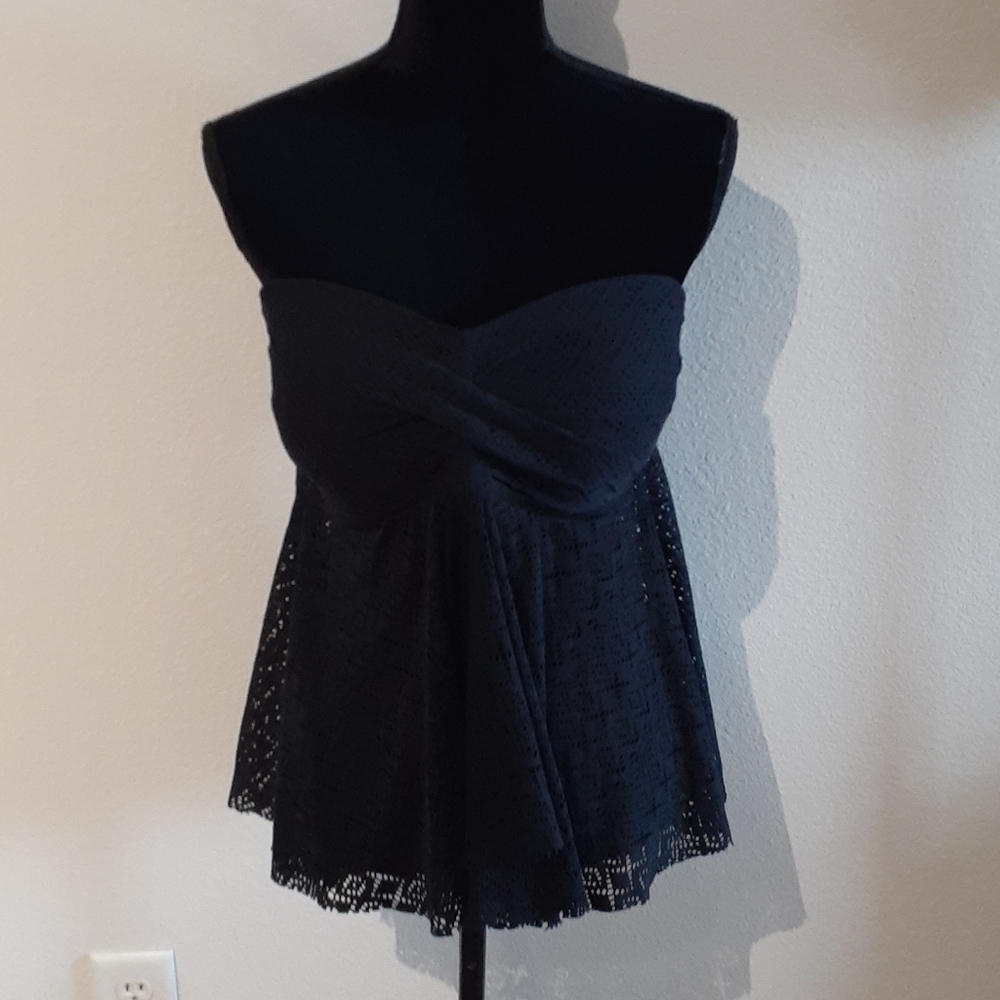 MAKE OFFER ~ ☀️🏖 Merona large slimming strapless swim top